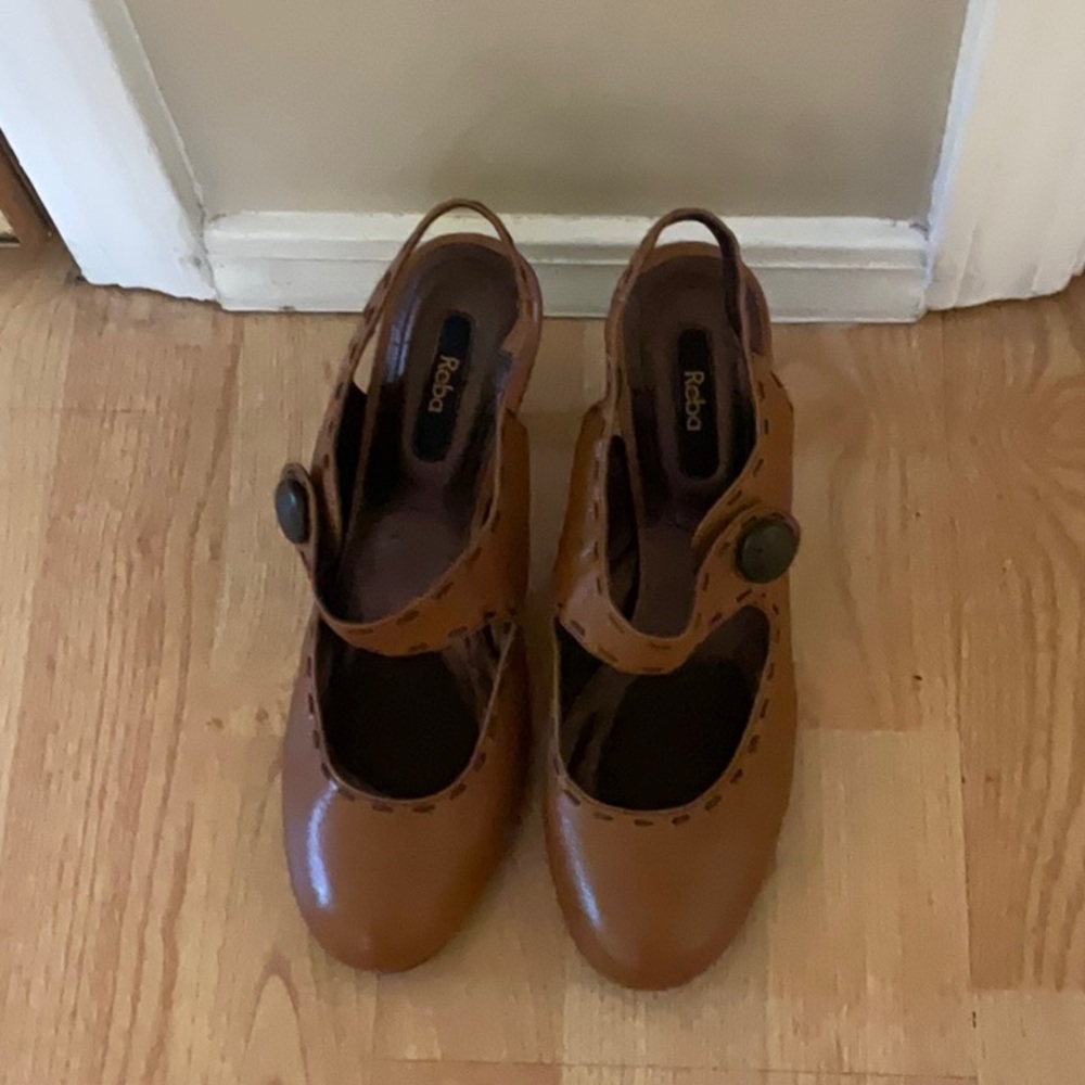 Reba Shoes New Without Tags